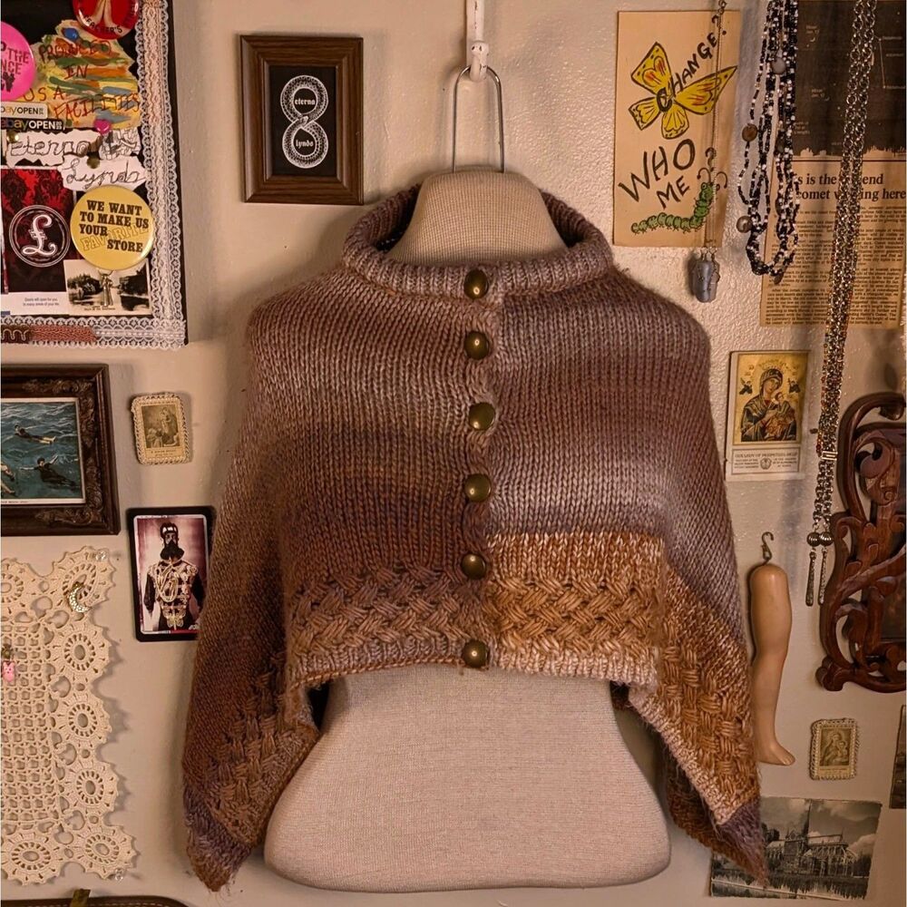 Knit Sweater Button Down Shawl Capelet Women's XS Purple Earth Tone